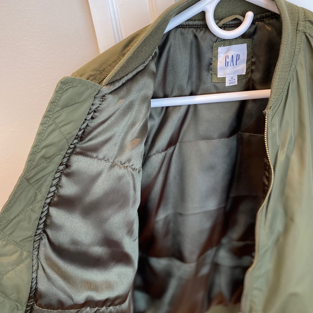 Bomber Jacket - Picture 5 of 5